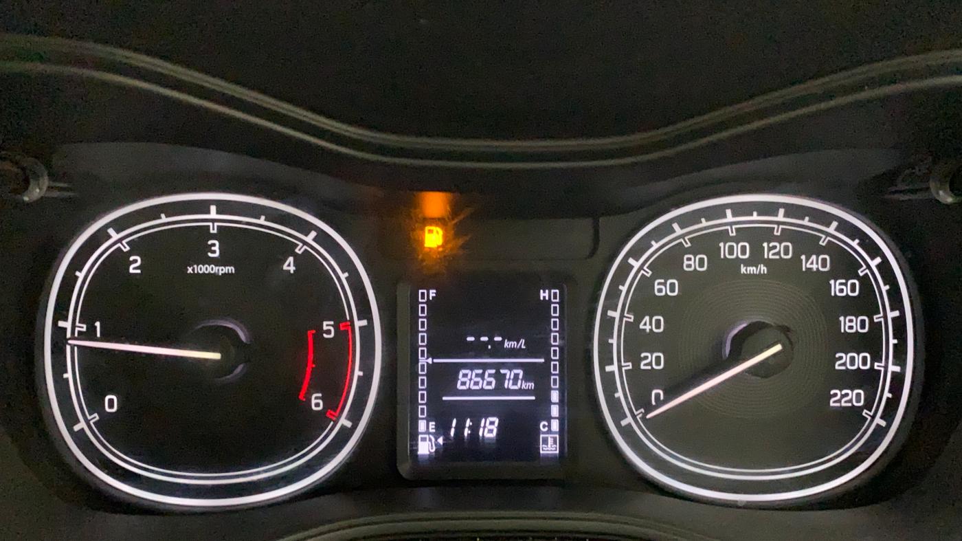 2016 Maruti Vitara Brezza VDI, Diesel, Manual, 86,670 km, Odometer Image