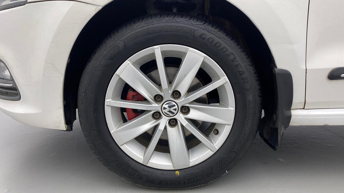 2016 Volkswagen Polo HIGHLINE1.2L PETROL, Petrol, Manual, 75,725 km, Left Front Wheel
