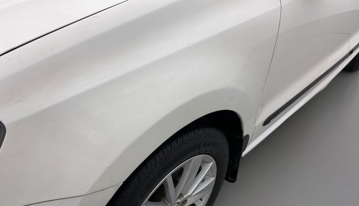 2016 Volkswagen Polo HIGHLINE1.2L PETROL, Petrol, Manual, 75,725 km, Left fender - Slightly dented