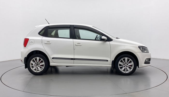 2016 Volkswagen Polo HIGHLINE1.2L PETROL, Petrol, Manual, 75,725 km, Right Side View