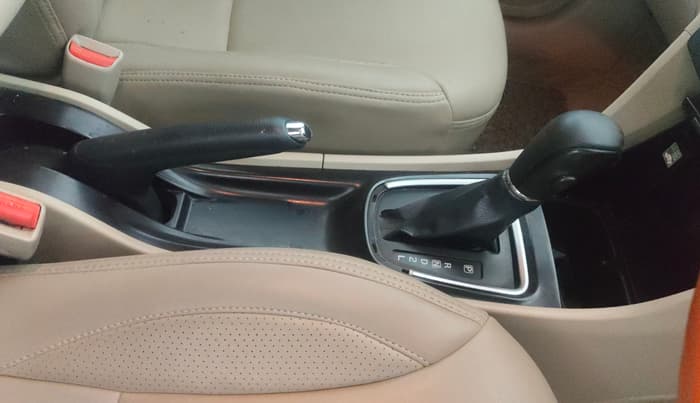 2017 Maruti Ciaz ZETA 1.4  AT PETROL, Petrol, Automatic, 67,997 km, Gear Lever
