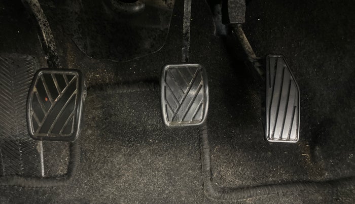 2017 Maruti Baleno DELTA PETROL 1.2, Petrol, Manual, 31,675 km, Pedals