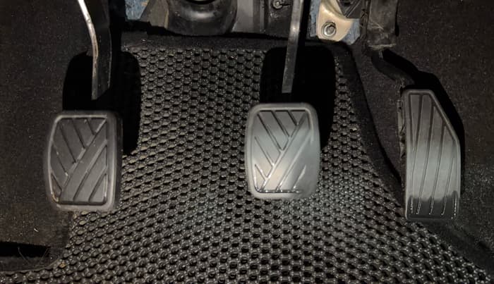 2023 Maruti New Wagon-R VXI CNG 1.0, CNG, Manual, 34,914 km, Pedals