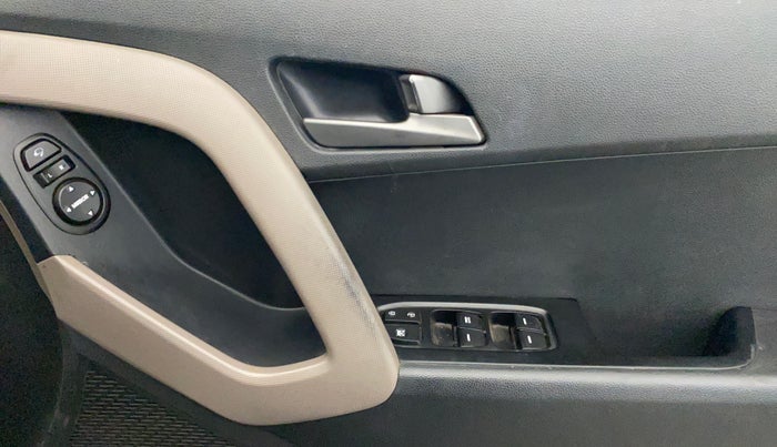 2015 Hyundai Creta SX PLUS AT 1.6 DIESEL, Diesel, Automatic, 86,031 km, Driver Side Door Panels Control