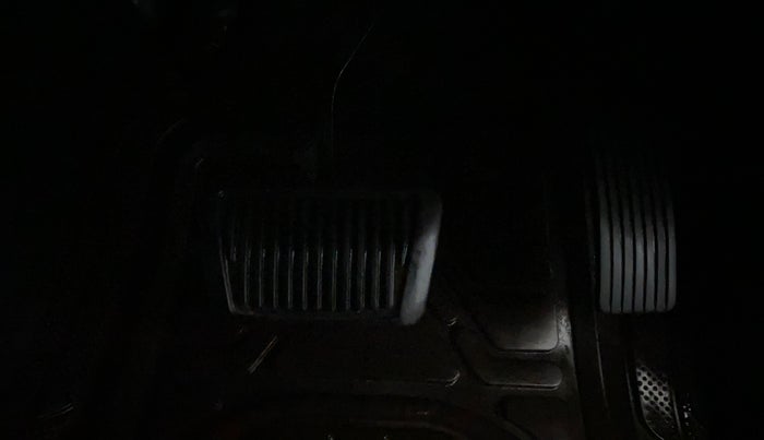 2015 Hyundai Creta SX PLUS AT 1.6 DIESEL, Diesel, Automatic, 86,031 km, Pedals