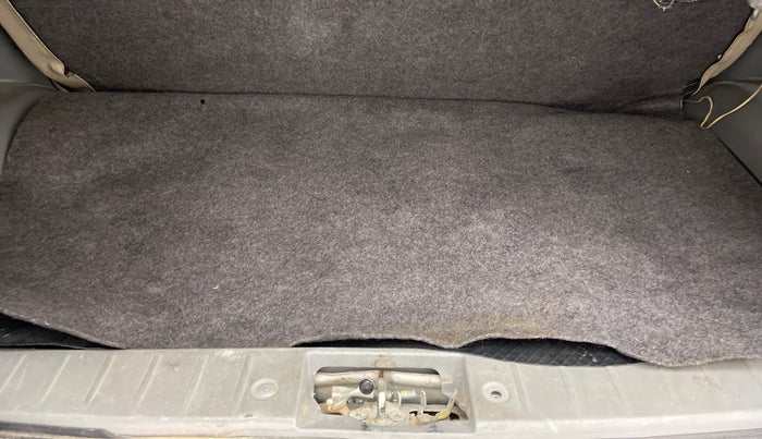 2014 Maruti Alto K10 VXI, Petrol, Manual, 70,435 km, Boot Inside