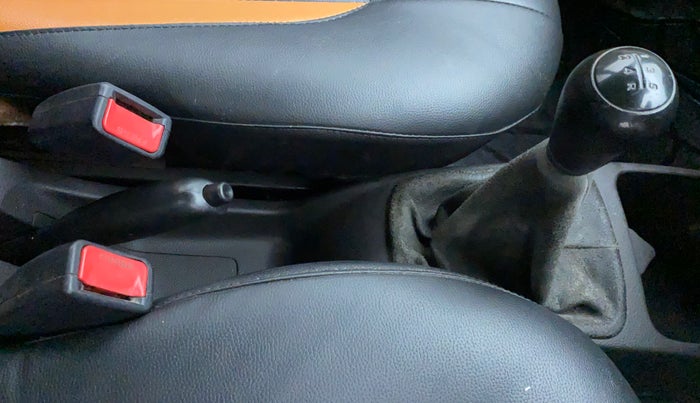 2014 Hyundai Eon MAGNA +, Petrol, Manual, 97,619 km, Gear Lever