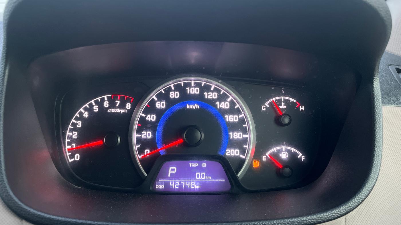 2017 Hyundai Grand i10 MAGNA AT 1.2 KAPPA VTVT, Petrol, Automatic, 42,730 km, Odometer Image