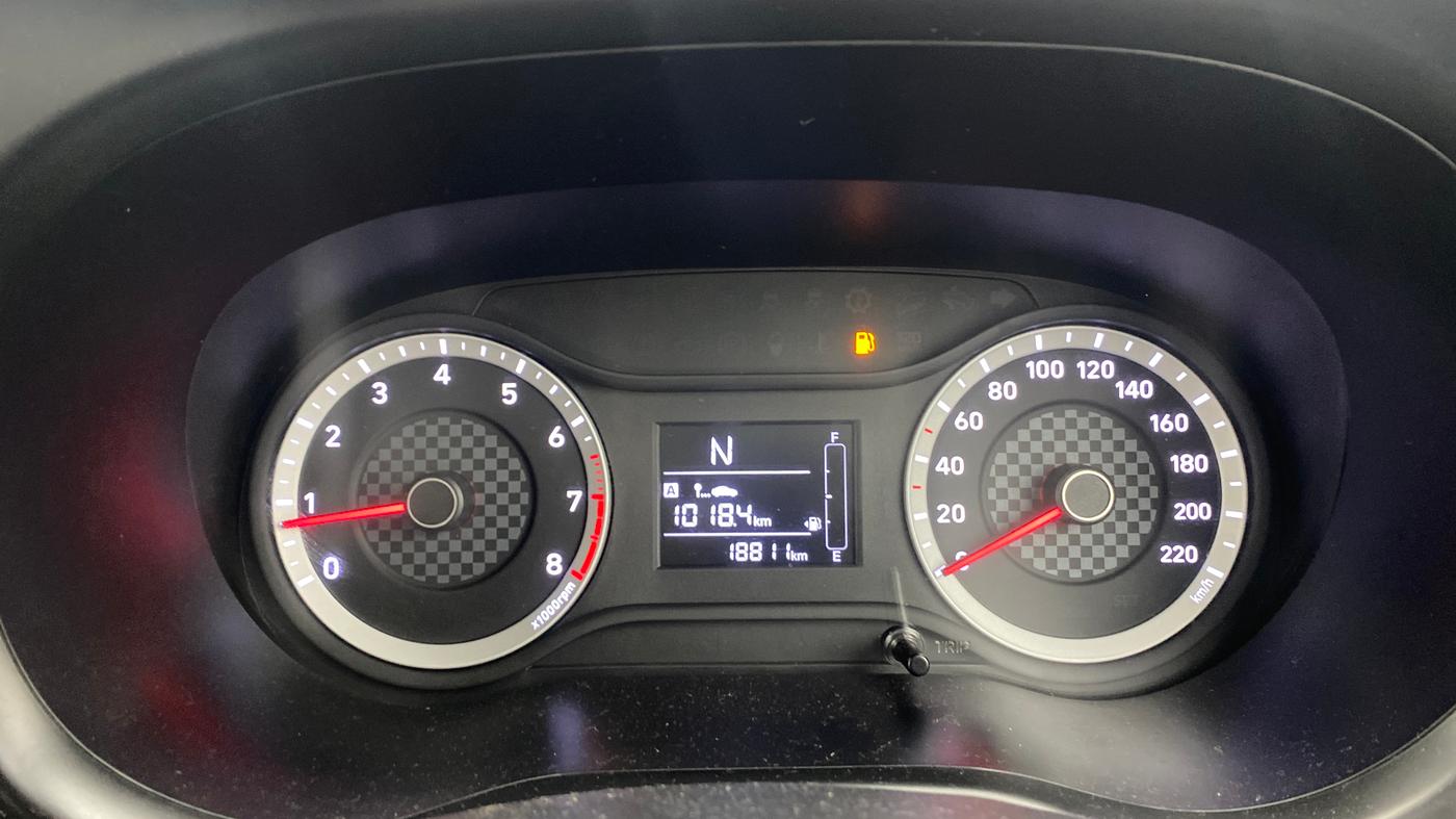 2022 Hyundai GRAND I10 NIOS MAGNA CORPORATE EDITION AMT 1.2 KAPPA VTVT, Petrol, Automatic, 18,810 km, Odometer Image