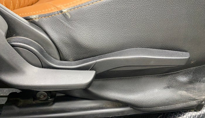 2021 Toyota Glanza G, Petrol, Manual, 70,413 km, Driver Side Adjustment Panel