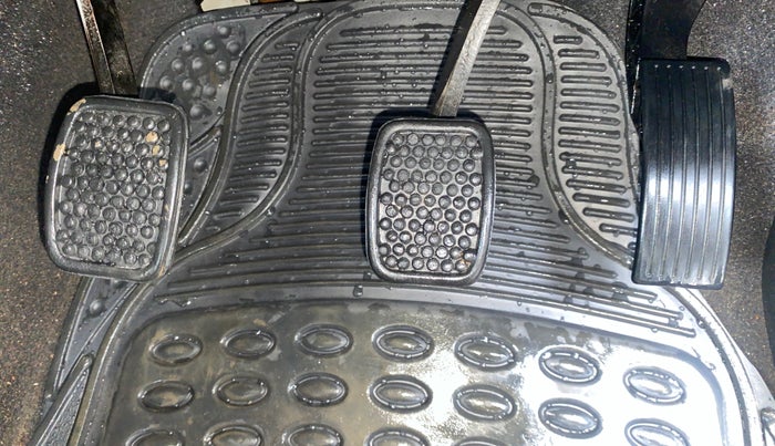 2016 Hyundai Grand i10 SPORTZ 1.2 KAPPA VTVT, Petrol, Manual, 93,454 km, Pedals