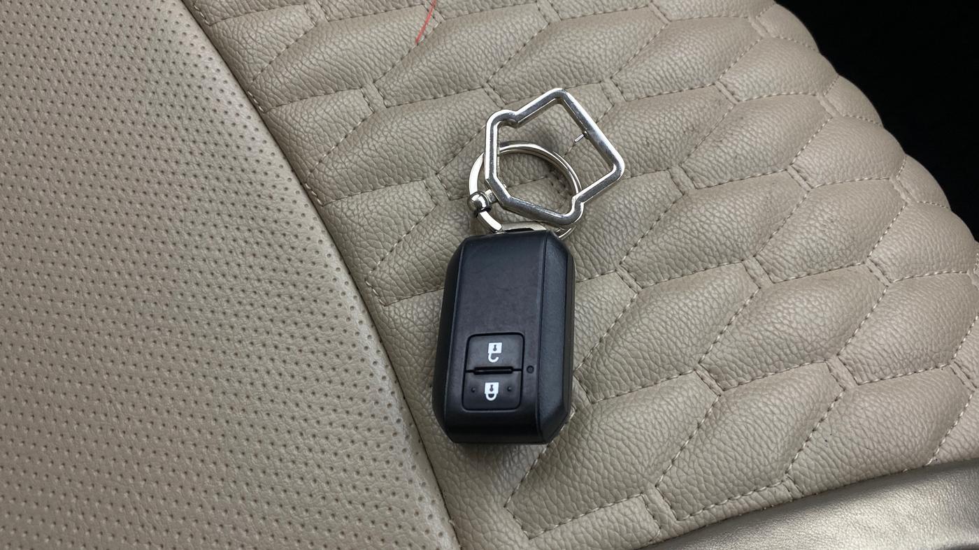 2021 Maruti Ertiga ZXI AT SHVS, Petrol, Automatic, 22,433 km, Key Close Up