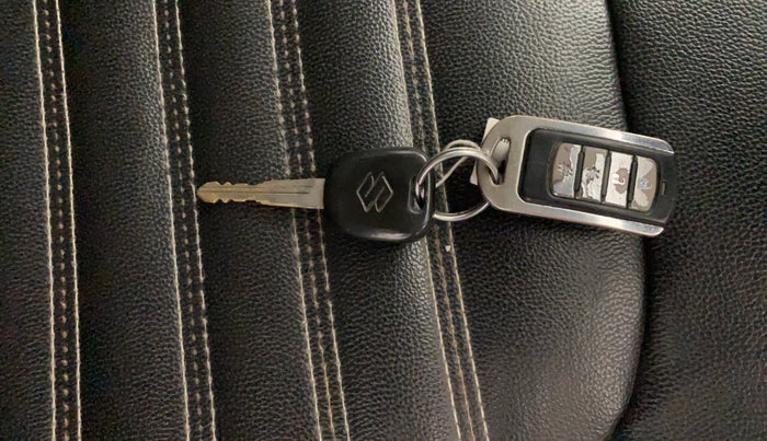 2015 Maruti Celerio VXI AMT, Petrol, Automatic, 76,542 km, Key Close Up