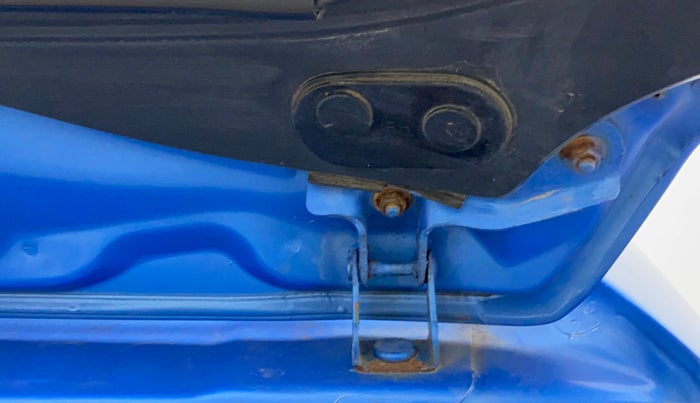 2014 Honda Brio S MT, Petrol, Manual, 54,104 km, Dicky (Boot door) - Slightly rusted