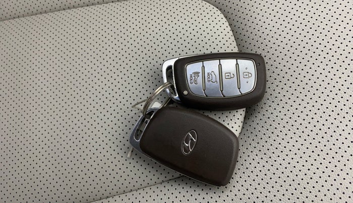 2021 Hyundai Creta SX (O) IVT 1.5 PETROL, Petrol, Automatic, 85,248 km, Key Close Up