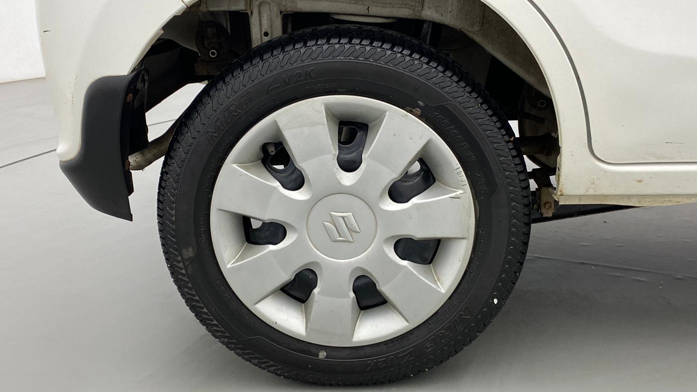 2018 Maruti Alto K10 VXI, Petrol, Manual, 18,588 km, Right Rear Wheel