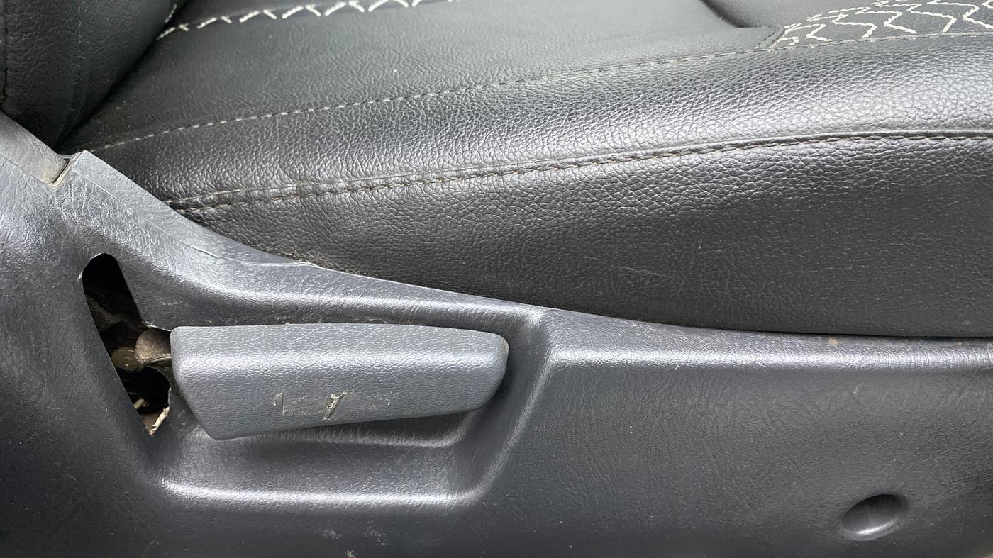 2018 Maruti Alto K10 VXI, Petrol, Manual, 18,588 km, Driver Side Adjustment Panel