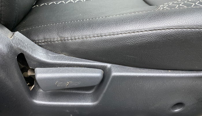 2018 Maruti Alto K10 VXI, Petrol, Manual, 18,588 km, Driver Side Adjustment Panel