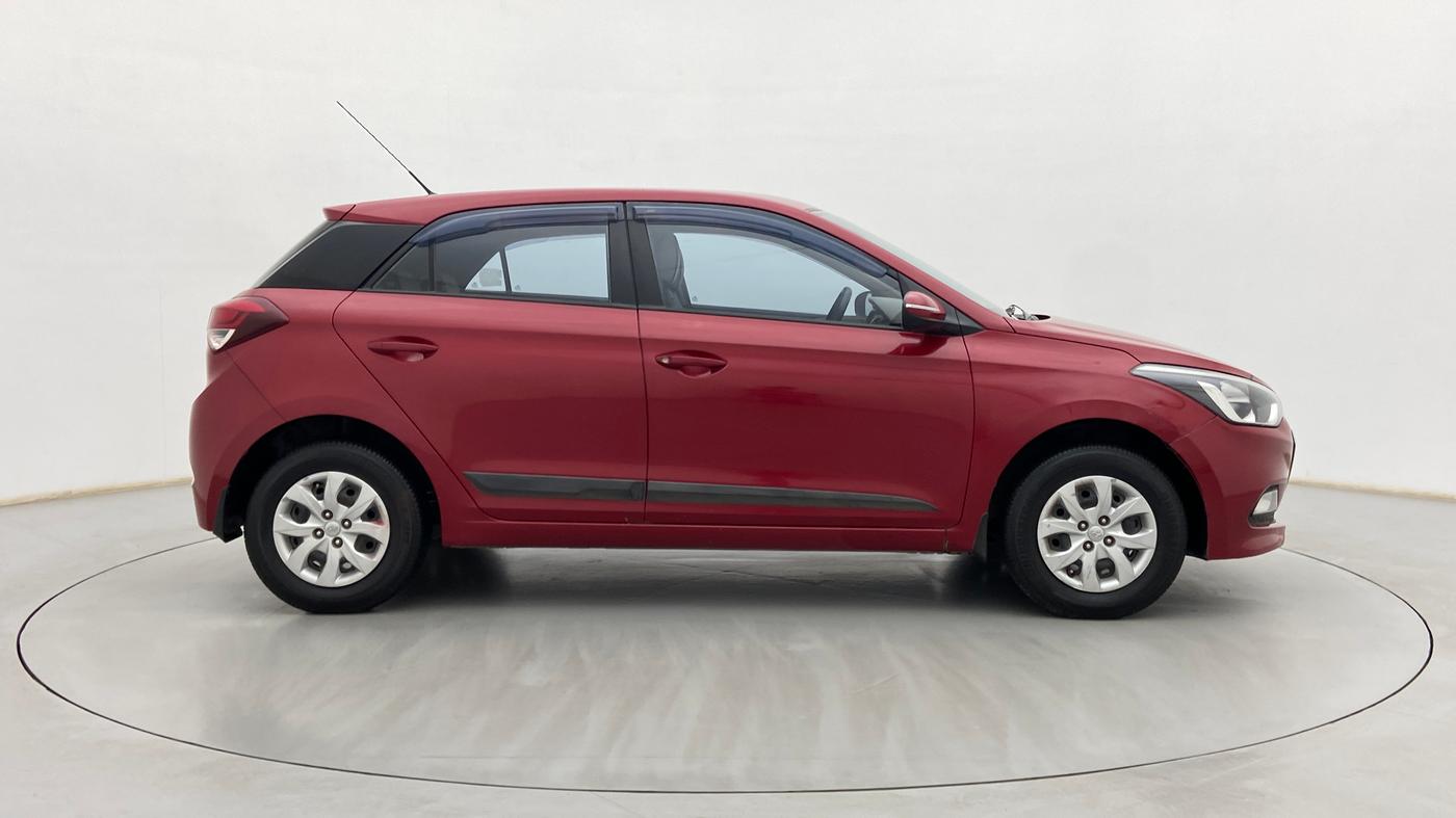 2017 Hyundai Elite i20 SPORTZ 1.2, Petrol, Manual, 82,944 km, Right Side View
