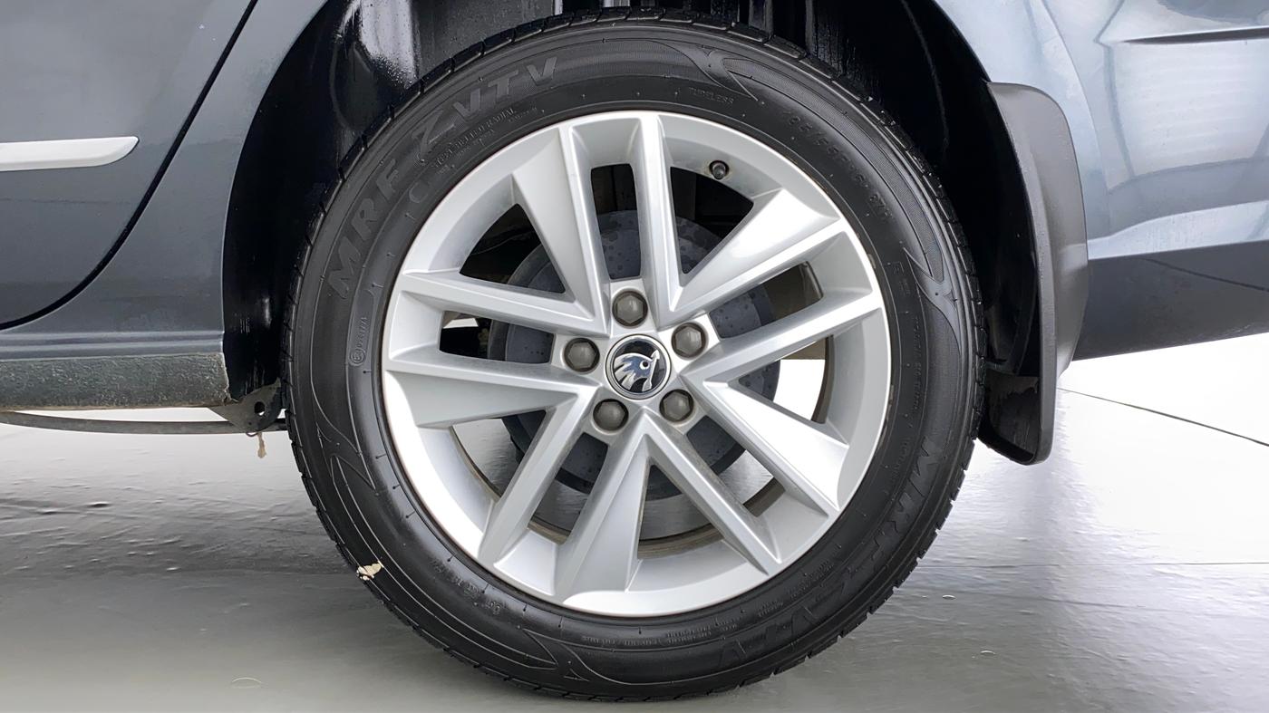 2020 Skoda Rapid STYLE 1.0TSI MT, Petrol, Manual, 16,283 km, Left Rear Wheel