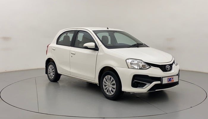 2017 Toyota Etios Liva V, Petrol, Manual, 37,402 km, Right Front Diagonal