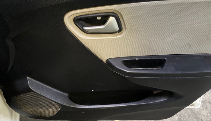 2020 Maruti Alto LXI, Petrol, Manual, 32,553 km, Driver Side Door Panels Control