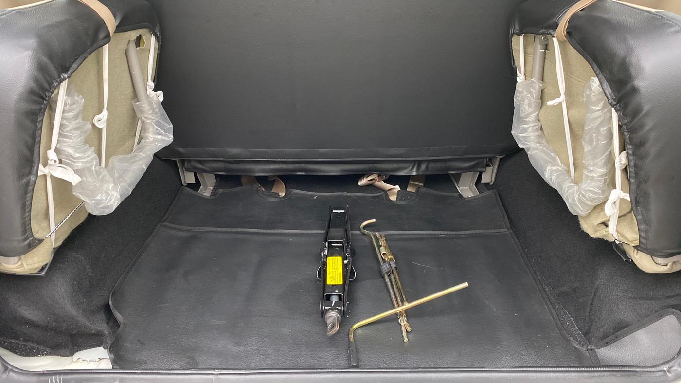 2022 Mahindra Bolero B6 (O), Diesel, Manual, 20,376 km, Boot Inside