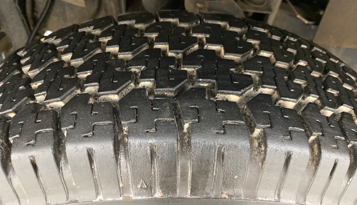 2022 Mahindra Bolero B6 (O), Diesel, Manual, 20,376 km, Left Front Tyre Tread