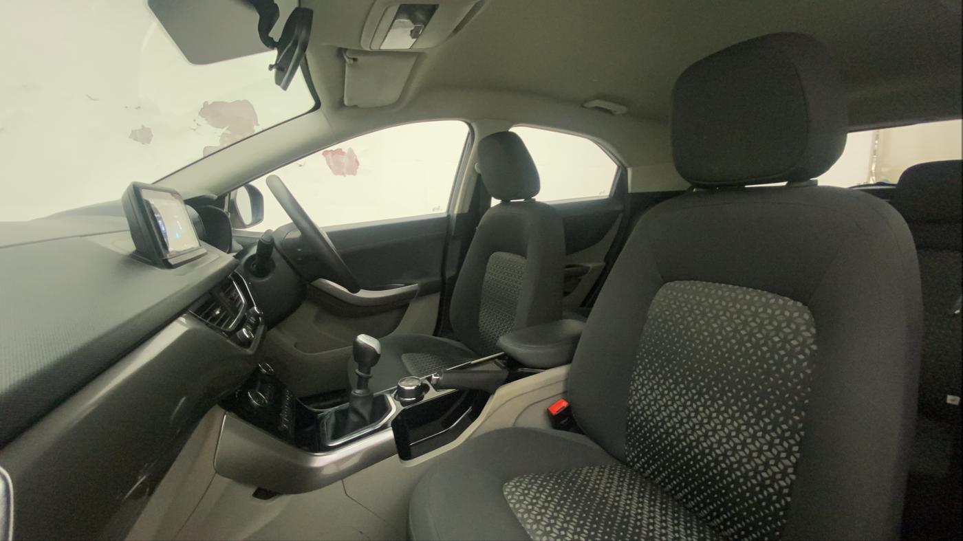 2017 Tata NEXON XZ PLUS PETROL, Petrol, Manual, 38,161 km, Right Side Front Door Cabin