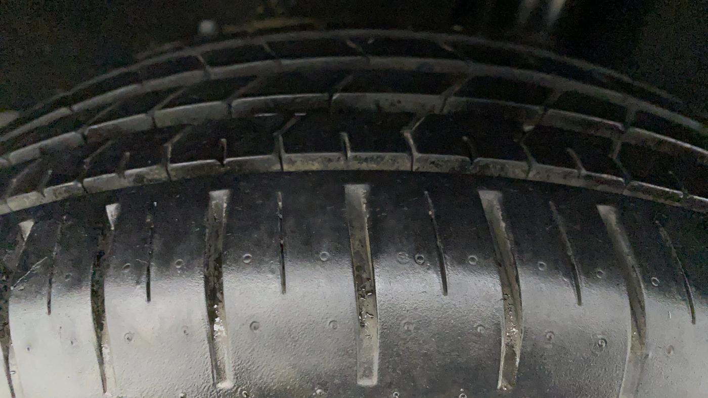 2021 Maruti Baleno ZETA CVT PETROL 1.2, Petrol, Automatic, 14,719 km, Right Front Tyre Tread