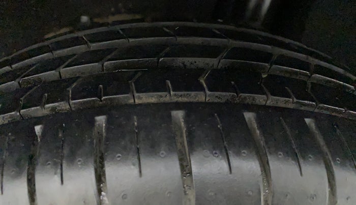 2021 Maruti Baleno ZETA CVT PETROL 1.2, Petrol, Automatic, 14,719 km, Right Rear Tyre Tread