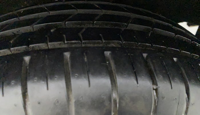 2021 Maruti Baleno ZETA CVT PETROL 1.2, Petrol, Automatic, 14,719 km, Left Rear Tyre Tread