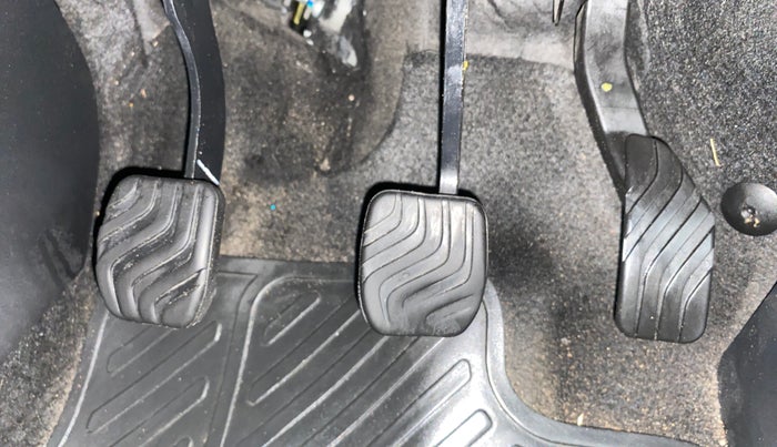 2023 Nissan MAGNITE XV PREMIUM TURBO, Petrol, Manual, 28,171 km, Pedals