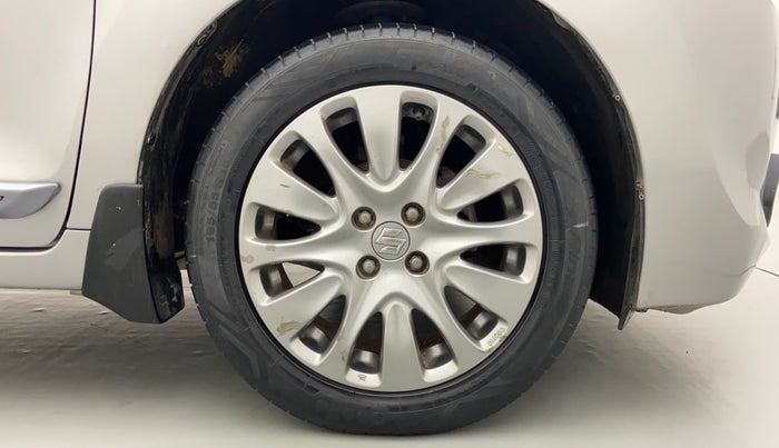 2017 Maruti Baleno ALPHA 1.2 K12, Petrol, Manual, 30,904 km, Right Front Wheel