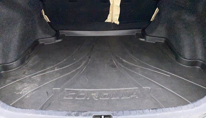 2017 Toyota Corolla Altis G, Petrol, Manual, 41,239 km, Boot Inside