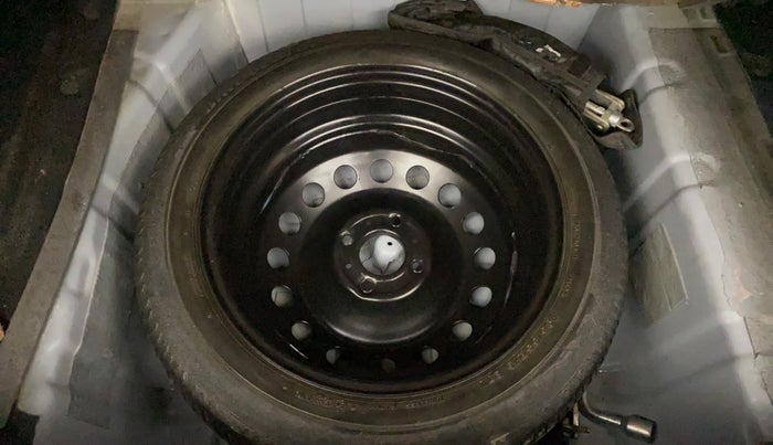 2021 Tata NEXON XMA SUNROOF PETROL, Petrol, Automatic, 93,789 km, Spare Tyre