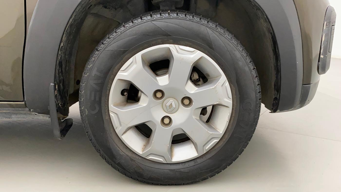 2018 Renault Kwid CLIMBER 1.0 AMT, Petrol, Automatic, 26,461 km, Right Front Wheel