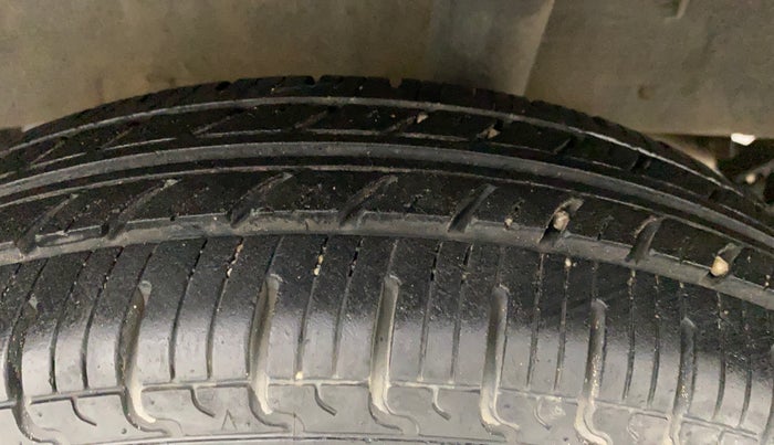 2018 Renault Kwid CLIMBER 1.0 AMT, Petrol, Automatic, 26,461 km, Left Rear Tyre Tread