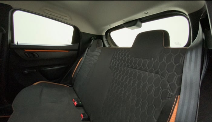 2018 Renault Kwid CLIMBER 1.0 AMT, Petrol, Automatic, 26,461 km, Right Side Rear Door Cabin