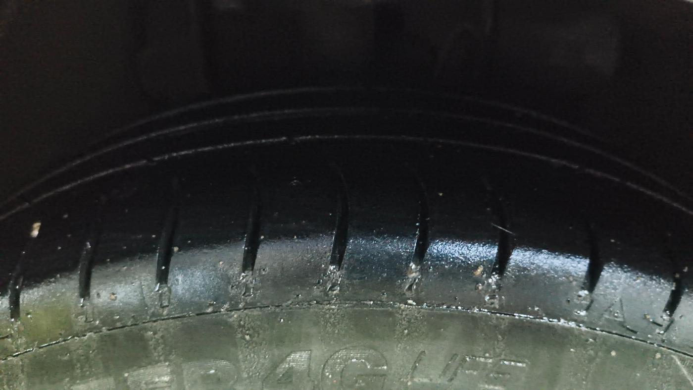 2020 Tata Tiago XE PETROL, Petrol, Manual, 88,609 km, Right Front Tyre Tread