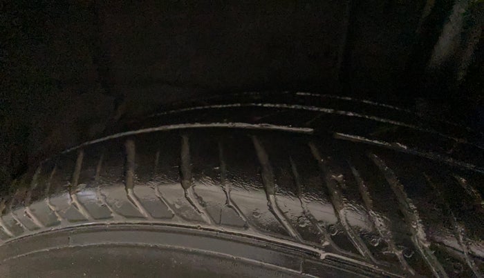 2022 Renault Kiger RXZ AMT, Petrol, Automatic, 62,283 km, Left Rear Tyre Tread