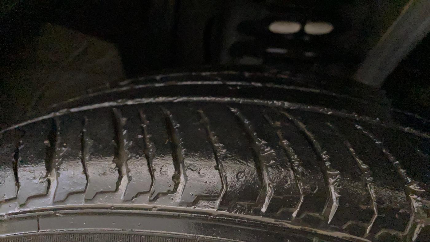 2022 Renault Kiger RXZ AMT, Petrol, Automatic, 62,283 km, Right Front Tyre Tread