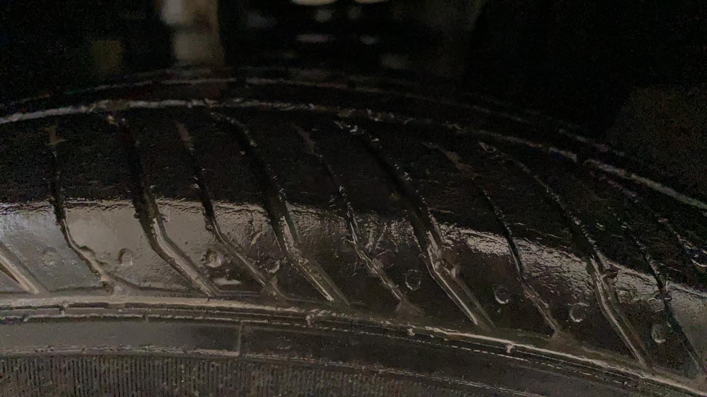 2022 Renault Kiger RXZ AMT, Petrol, Automatic, 62,283 km, Left Front Tyre Tread