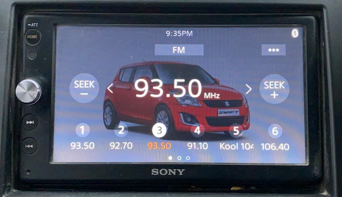 2017 Maruti Swift VXI D, Petrol, Manual, 60,266 km, Infotainment System