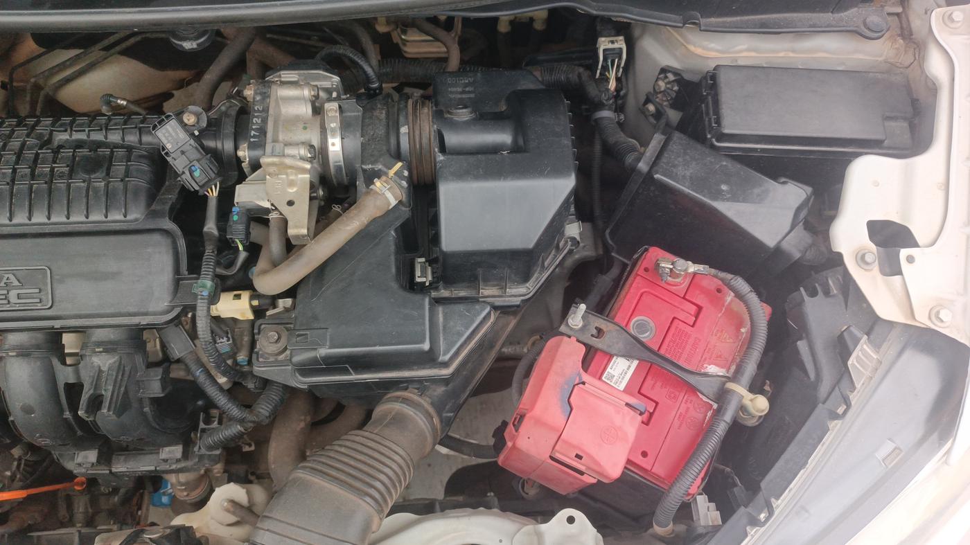 2018 Honda Jazz 1.2L I-VTEC V, Petrol, Manual, 72,397 km, Engine View - Left