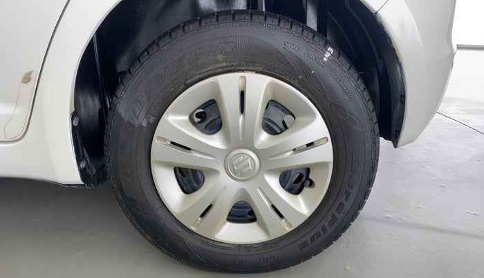 2010 Maruti Swift VXI D, Petrol, Manual, 21,660 km, Left Rear Wheel