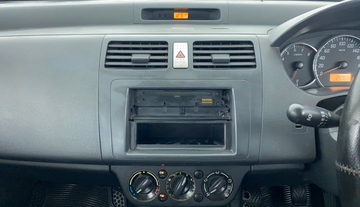 2010 Maruti Swift VXI D, Petrol, Manual, 21,660 km, Air Conditioner