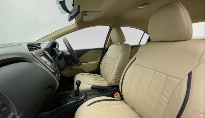2014 Honda City E MT DIESEL, Diesel, Manual, 1,37,622 km, Right Side Front Door Cabin