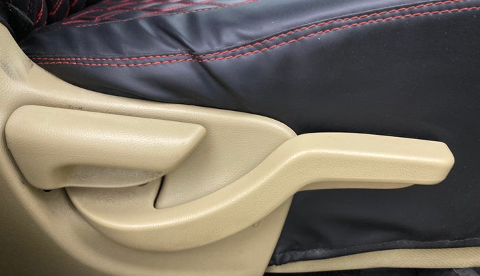 2013 Honda Brio S MT, Petrol, Manual, 71,149 km, Driver Side Adjustment Panel