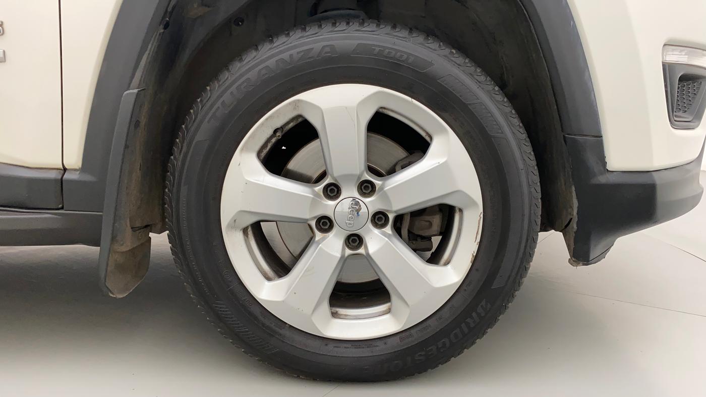 2020 Jeep Compass LONGITUDE PLUS 1.4 PETROL AT, Petrol, Automatic, 55,863 km, Right Front Wheel